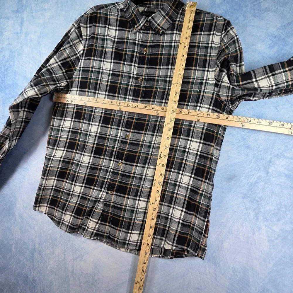 Banana Republic Mens Untucked Fit Plaid Button Down Shirt Black Green Medium